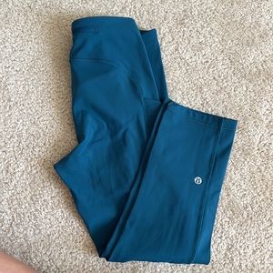 High rise lululemon crop leggings